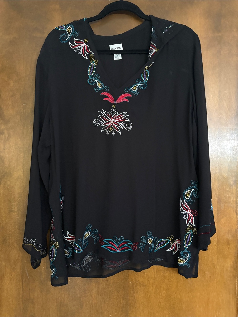 Chico's Black V-Neck Tunic with Multicolor Embroidery Hoodie Sheer Silk M/L